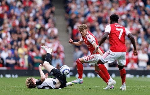 b体育-包含阿森納射手取得穩定進球，為球隊屢獲勝利的词条