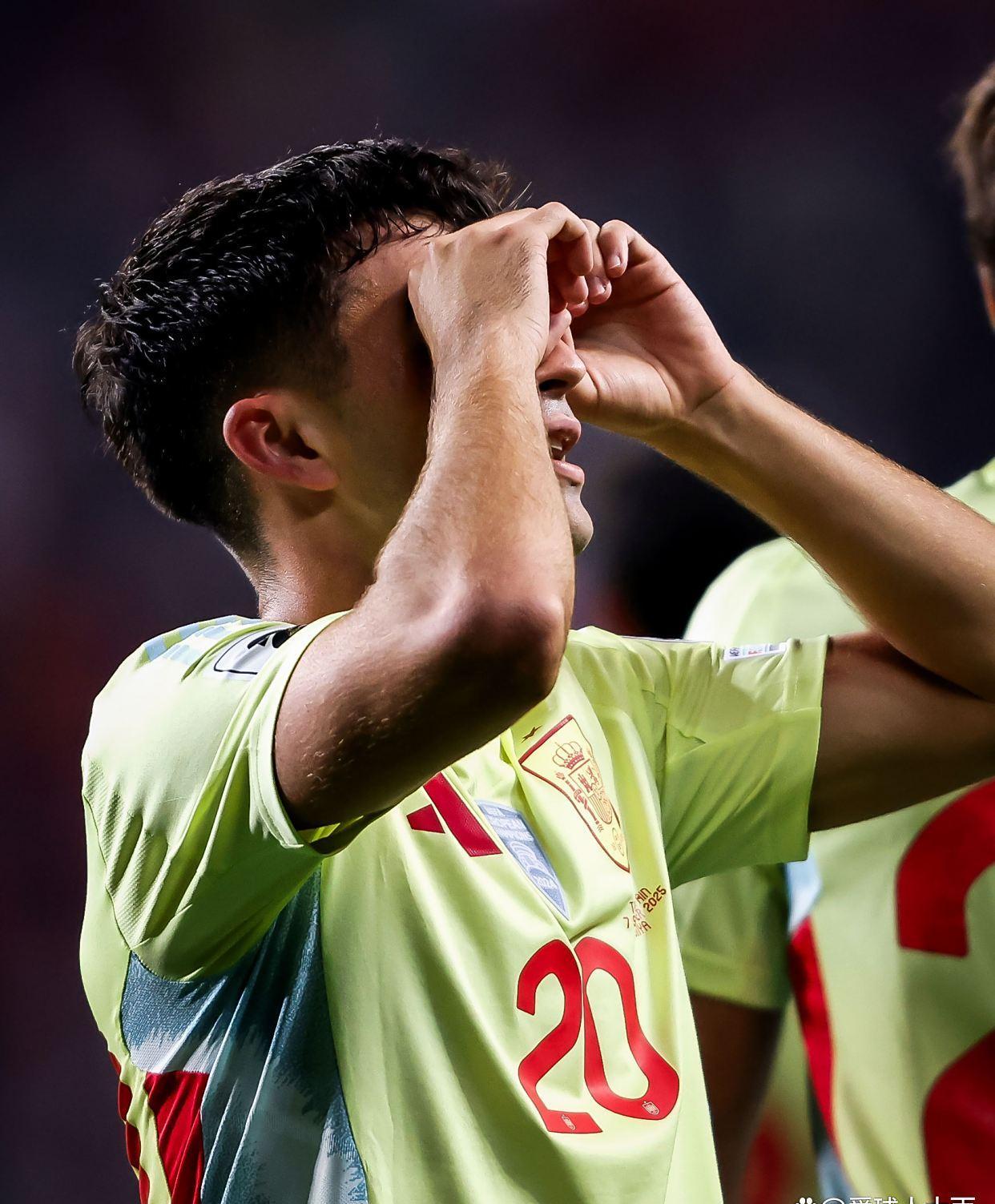 西班牙客场-不敌瑞典，遗憾丢掉保持不败纪录的简单介绍